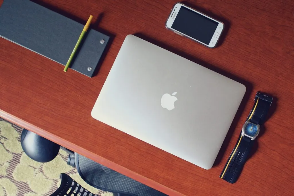 Email marketing devices
